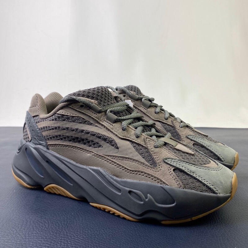 adidas Yeezy Boost 700 V2 Geode - Click Image to Close