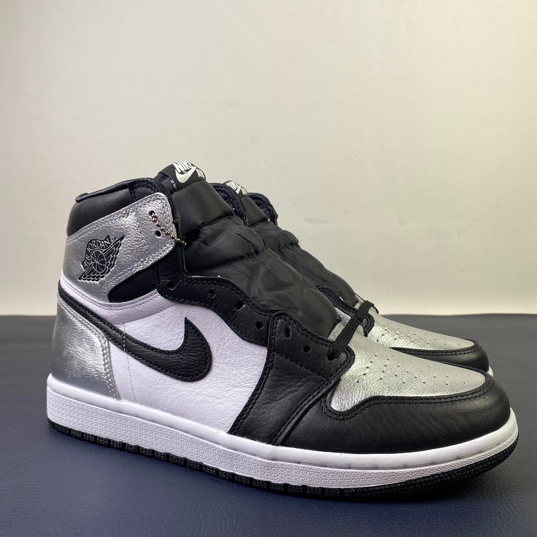 Jordan 1 Retro High Silver Toe (W)