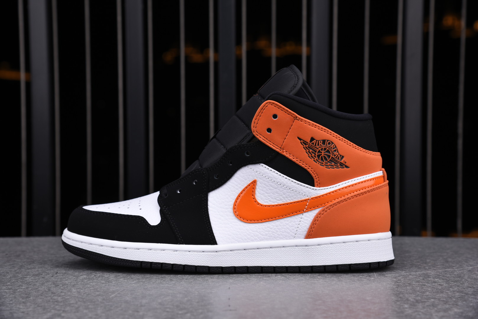 Jordan 1 Mid Shattered Backboard - Click Image to Close