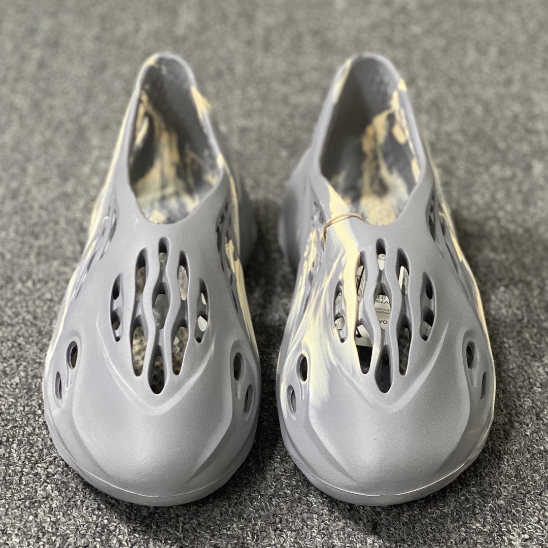 adidas Yeezy Foam RNNR MXT Moon Gray GV7904 [2021052504] - $105.00 ...