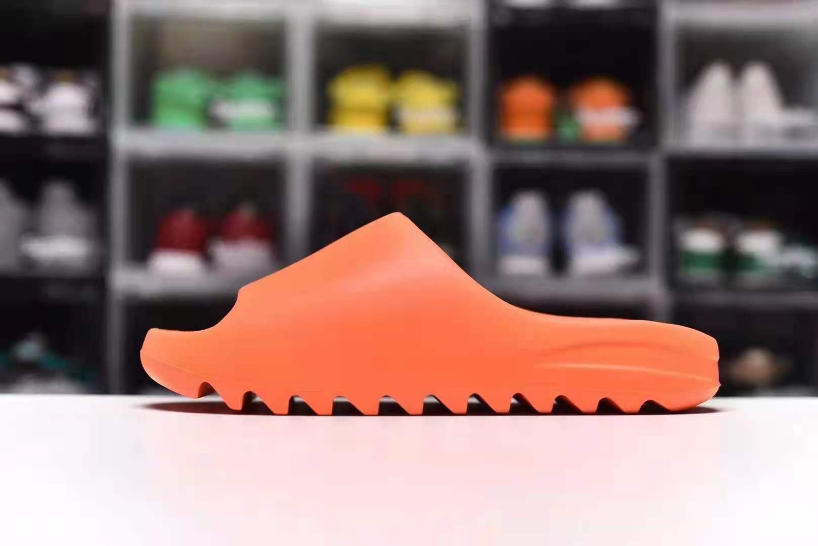 Yeezy Slide Enflame Orange GZ0953