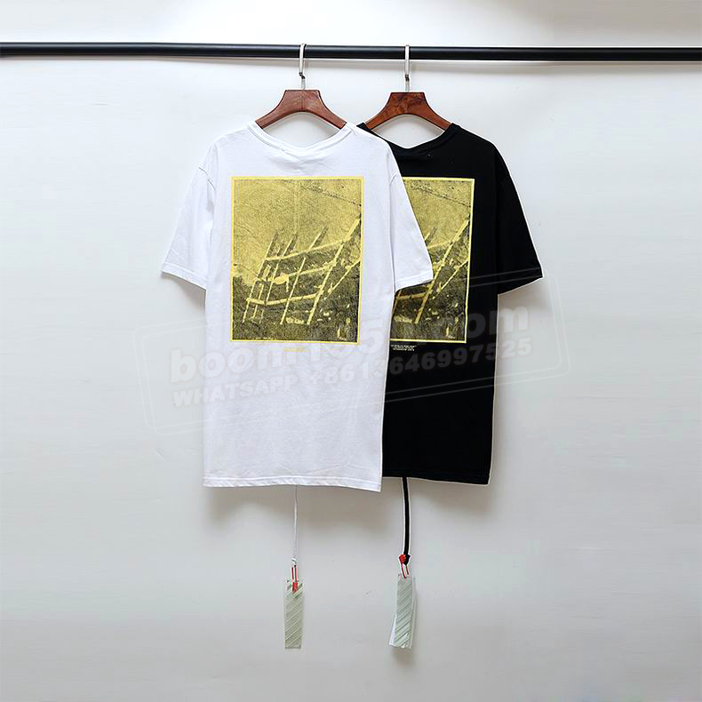 Off white T-shirt 1933529 (leave a note about the colorway)