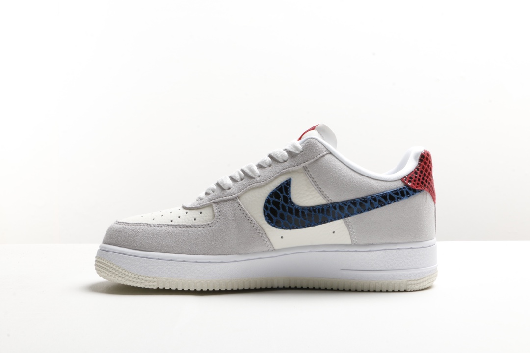Nike Air Force 1 Low SP Undefeated 5 On It