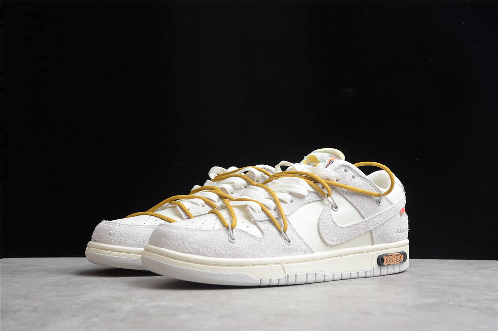 OFF WHITE x Nike Dunk SB Low Lot 37