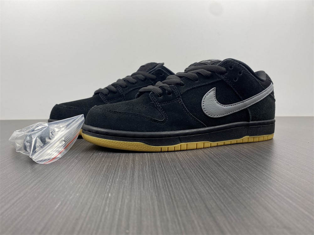 Nike SB Dunk Low Fog