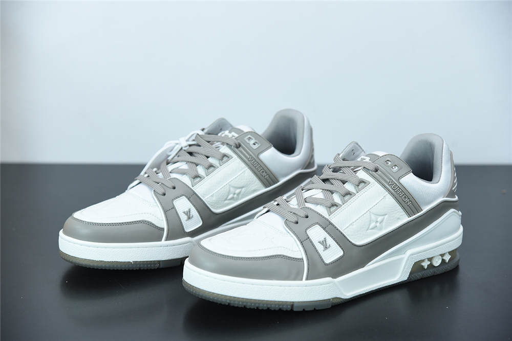 LV Trainer Sneaker Low white grey