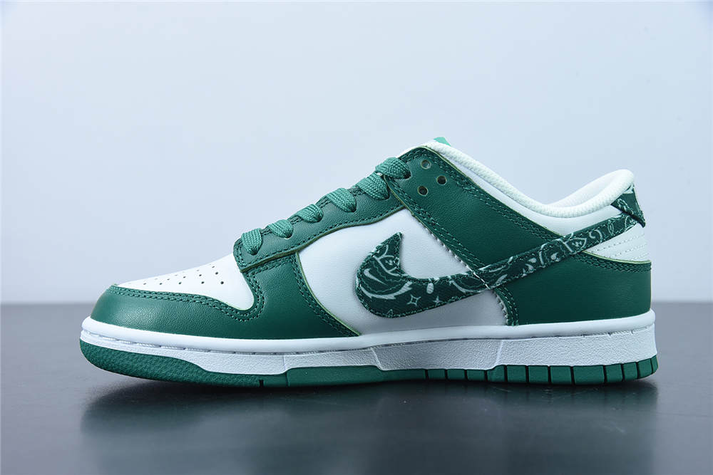 Nike Dunk Low Essential Paisley Pack Green