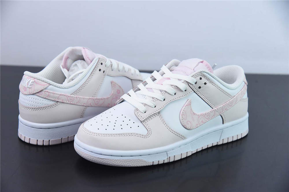 Nike Dunk Low Essential Paisley Pack Pink
