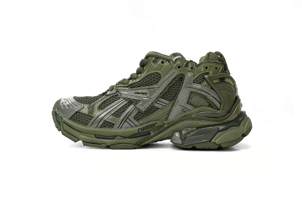 BLCG Runner Army Green 677402 W1RN3 2025 - Click Image to Close