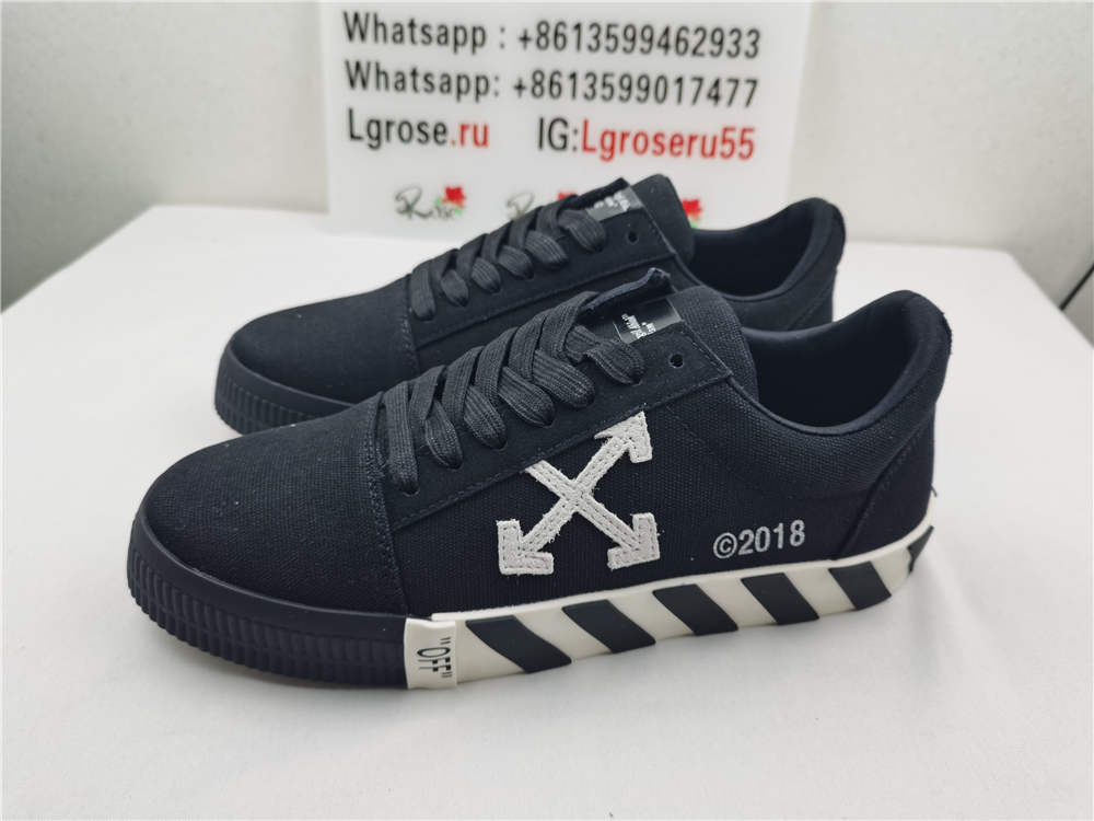 OFF-WHITE Vulc Low Canvas Black Black SS22 - Click Image to Close